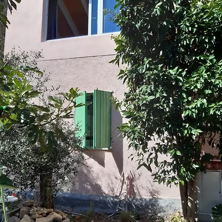 דירה Among The Olive Trees Of